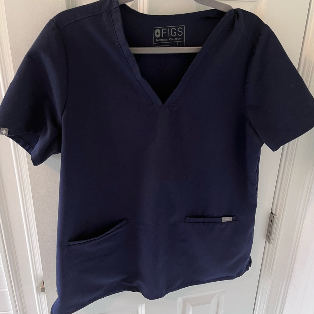 Navy Figs Women’s Scrub Top